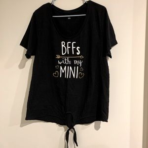 2/$20 👶🏻NWT Mom Shirt